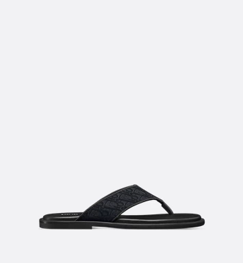 Noir Tressé – Slip on Sandal